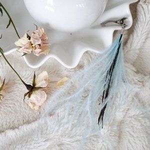 🎉 BABY BLUE + BLACK feathered hair clip